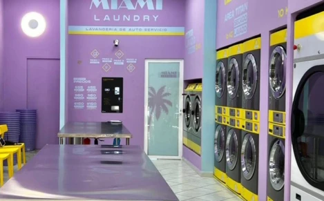 "La self service del futuro:ecologica e hi-tech "La self service del futuro:ecologica e hi-tech Clean Nature Group
